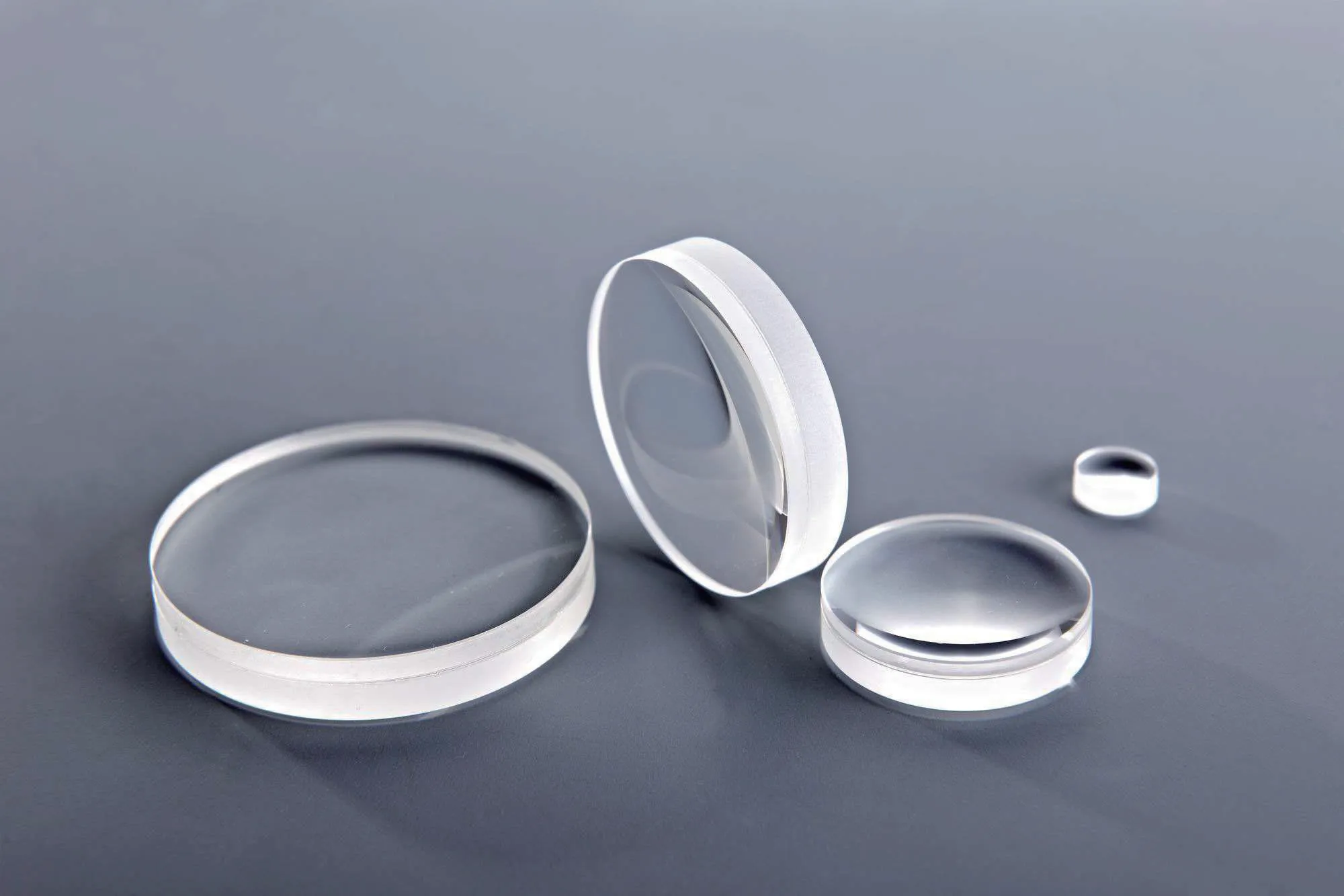 cemented achromatic lens 9